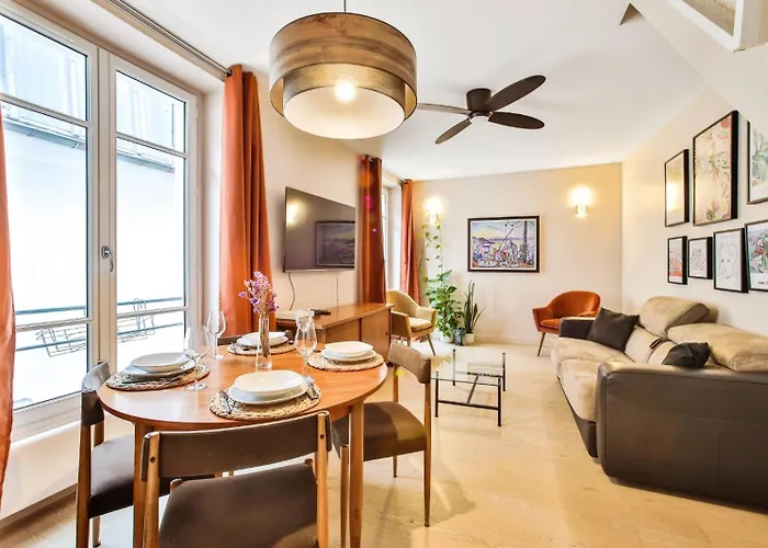 Spacious Duplex Oberkampf - Bail Mobilite דירה